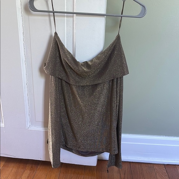 Banana Republic Gold Shimmer off the shoulder top - Picture 3 of 3